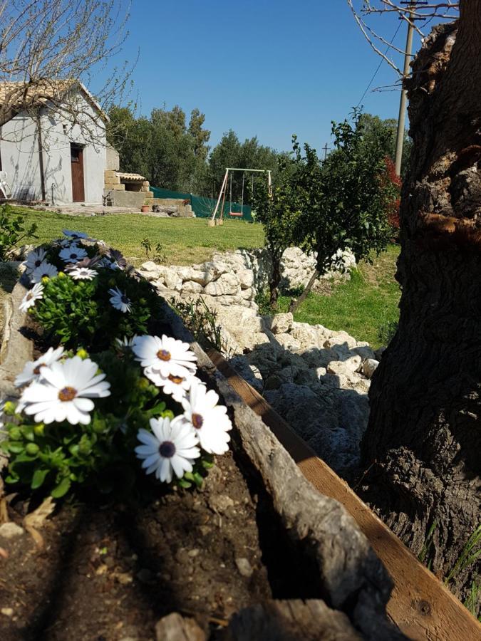 Borgo Santa Lucia Villa Cropani Bagian luar foto