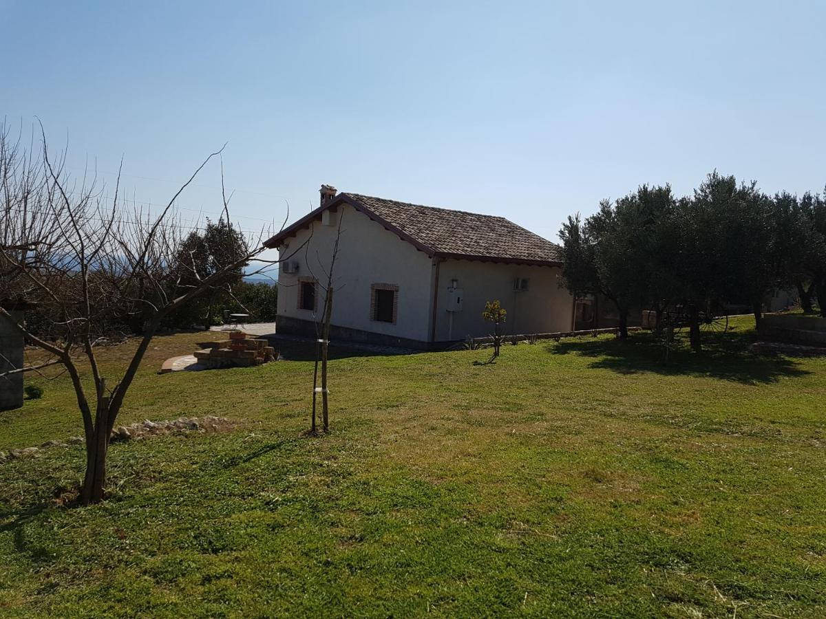 Borgo Santa Lucia Villa Cropani Bagian luar foto